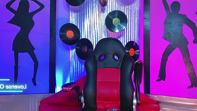 nickyminach  online show from 07.31.26