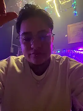 Snapshot of Techno_420_ chatting on 02.16.25 Techno 420 online show from 02.16.25