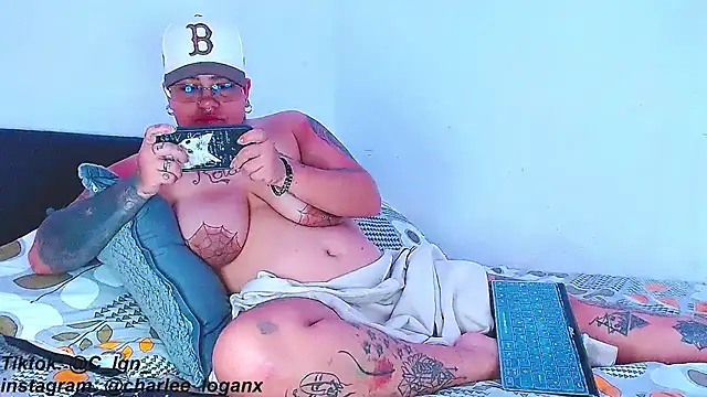 Snapshot of Techno_420_ chatting on 03.06.25 Techno 420 online show from 03.06.25