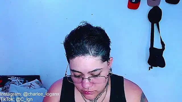 Snapshot of Techno_420_ chatting on 03.21.25 Techno 420 online show from 03.21.25