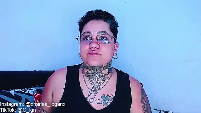 Snapshot of Techno_420_ chatting on 03.21.25 Techno 420 online show from 03.21.25