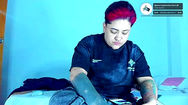 Snapshot of Techno_420_ chatting on 09.20.25 Techno 420 online show from 09.20.25