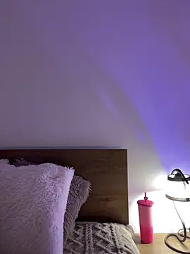 Eva Ryen online show from 11.05.25