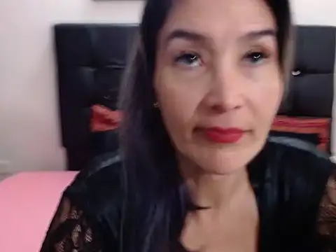 Violette Adams online show from 06.08.26