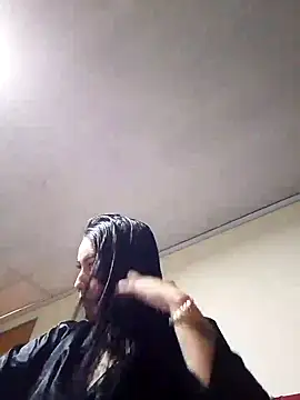 Snapshot of Juanavic chatting on 02.23.25 Juanavic online show from 02.23.25