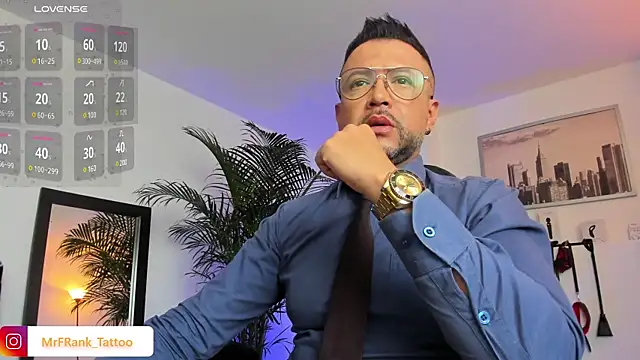 Snapshot of MrFrank_tattoo chatting on 01.18.25 MrFrank tattoo online show from 01.18.25