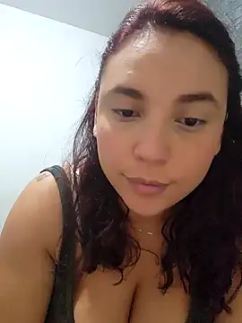 LizzRouse online show from 11.24.25