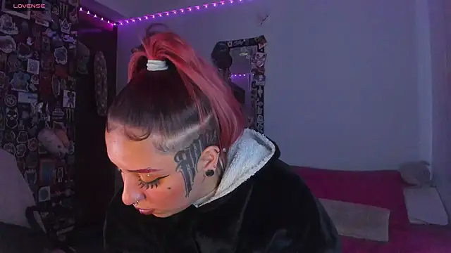 Snapshot of Jessie_williams chatting on 01.15.25 Jessie williams online show from 01.15.25