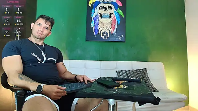 GendersonFit online show from 01.10.26