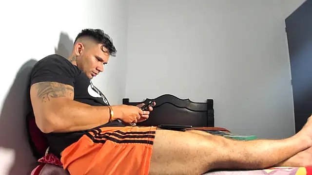 GendersonFit online show from 05.19.26