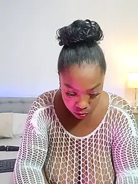 laqquishax online show from 04.25.26