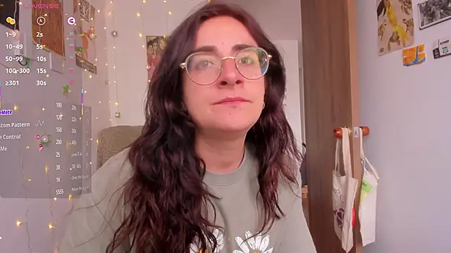 linda giggle online show from 10.29.25