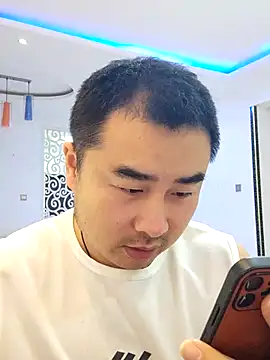 guozuo online show from 12.03.25