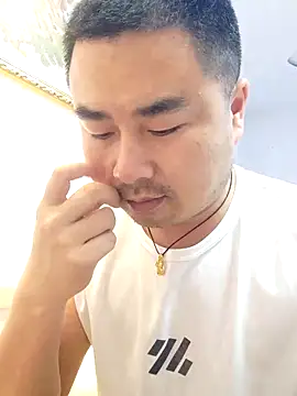 Snapshot of guozuo chatting on 03.08.26 guozuo online show from 03.08.26