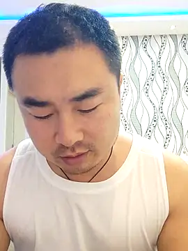 Snapshot of guozuo chatting on 03.18.26 guozuo online show from 03.18.26