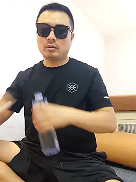 guozuo online show from 06.14.26