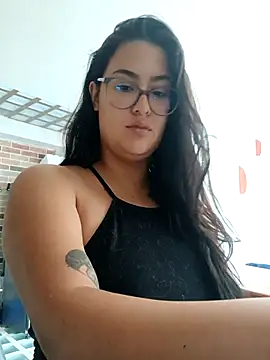 Snapshot of ZabathMiller chatting on 09.22.25 ZabathMiller online show from 09.22.25