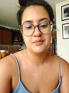 Snapshot of ZabathMiller chatting on 11.13.25 ZabathMiller online show from 11.13.25