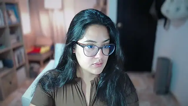 Snapshot of ZabathMiller chatting on 11.30.25 ZabathMiller online show from 11.30.25