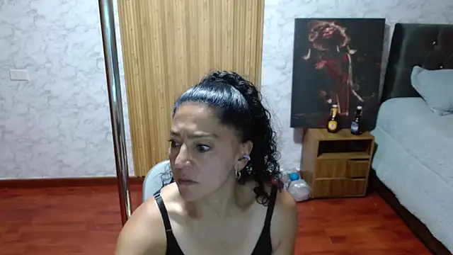 Anitta muscle online show from 04.23.26