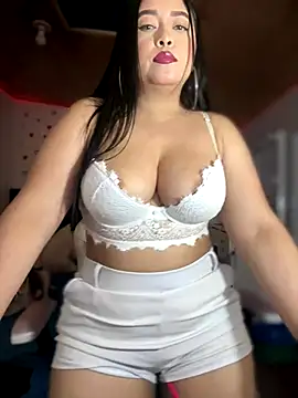 cami ortiz   online show from 12.04.24