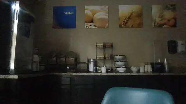 Snapshot of Hornybbw1978 chatting on 12.03.24 Hornybbw1978 online show from 12.03.24