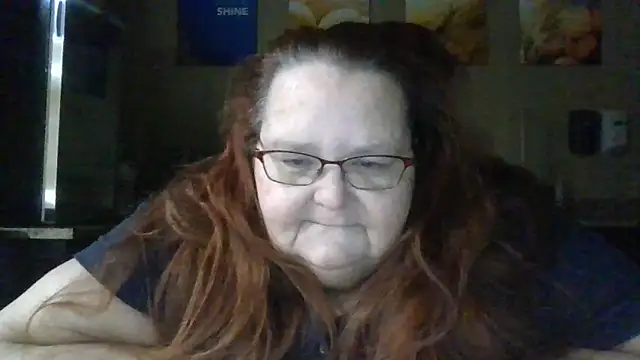Snapshot of Hornybbw1978 chatting on 12.18.24 Hornybbw1978 online show from 12.18.24