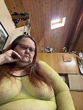 Snapshot of Hornybbw1978 chatting on 02.08.25 Hornybbw1978 online show from 02.08.25