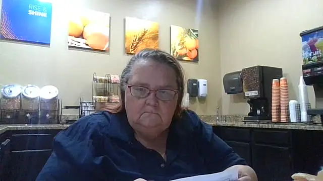 Snapshot of Hornybbw1978 chatting on 10.14.25 Hornybbw1978 online show from 10.14.25