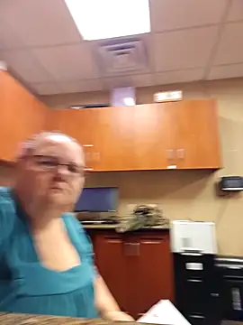 Hornybbw1978 online show from 04.23.26