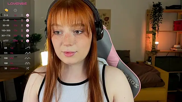 Snapshot of Sofy_Benson chatting on 01.18.26 Sofy Benson online show from 01.18.26