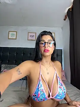 lovely violet13 online show from 10.17.25