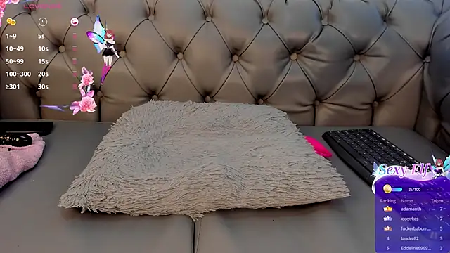 Snapshot of Dounia_nagi chatting on 03.19.25 Dounia nagi online show from 03.19.25