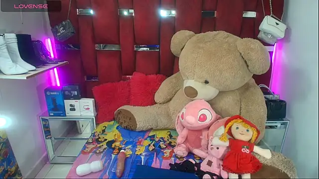 Ginna doll online show from 05.16.26