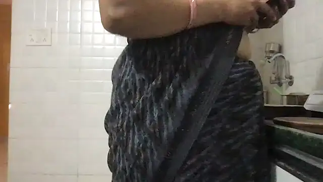 Riyasingh9 online show from 01.31.25