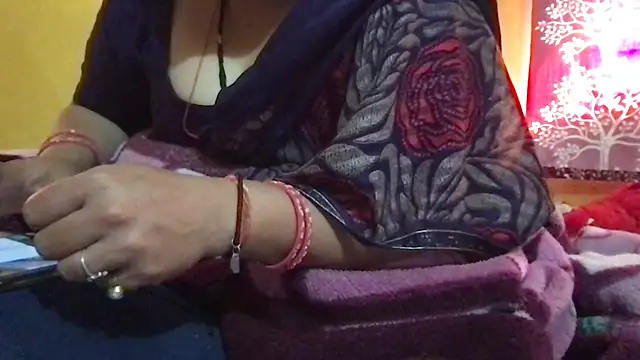 Riyasingh9 online show from 11.04.25