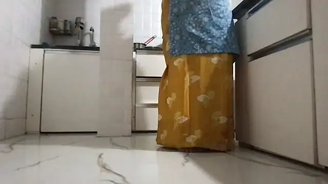 Riyasingh9 online show from 11.13.25