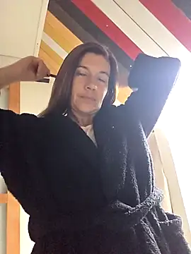 Lina lou4 online show from 10.29.25