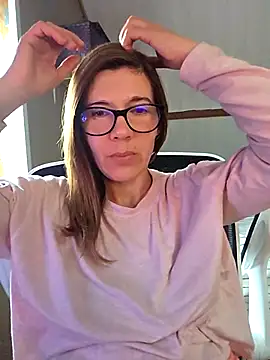 Lina lou4 online show from 12.19.25