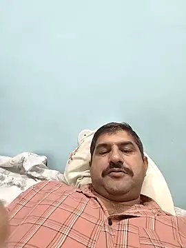 Snapshot of Amandev7 chatting on 09.08.25 Amandev7 online show from 09.08.25