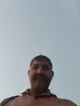 Snapshot of Amandev7 chatting on 10.17.25 Amandev7 online show from 10.17.25