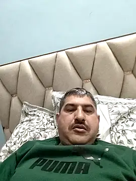 Snapshot of Amandev7 chatting on 02.22.26 Amandev7 online show from 02.22.26