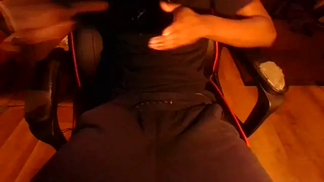 Snapshot of psychapleasure chatting on 02.10.26 psychapleasure online show from 02.10.26