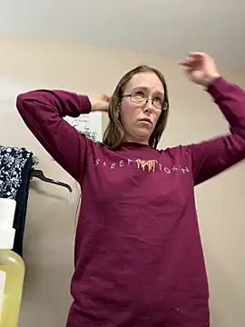 Snapshot of Dakota_02 chatting on 02.19.26 Dakota 02 online show from 02.19.26