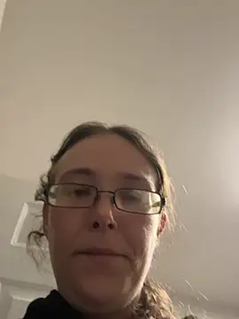 Snapshot of Dakota_02 chatting on 03.22.26 Dakota 02 online show from 03.22.26