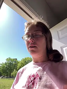 Snapshot of Dakota_02 chatting on 04.10.26 Dakota 02 online show from 04.10.26