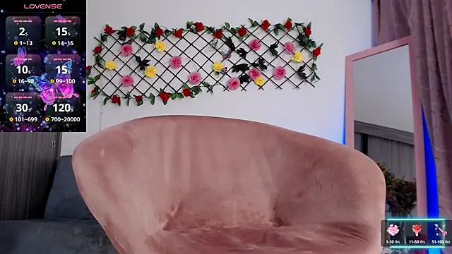 Annaross2 online show from 09.08.25