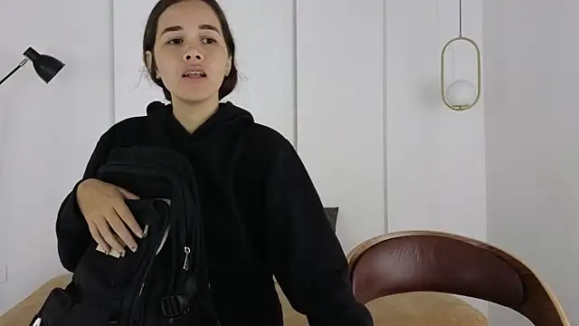 sexychanell 18 online show from 12.19.25