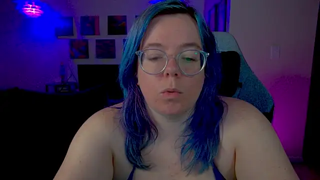 KiraSpitQueen online show from 06.24.26