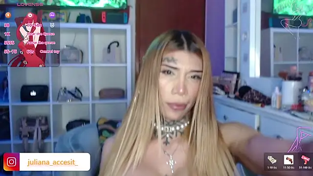 caroline cossei online show from 01.13.26